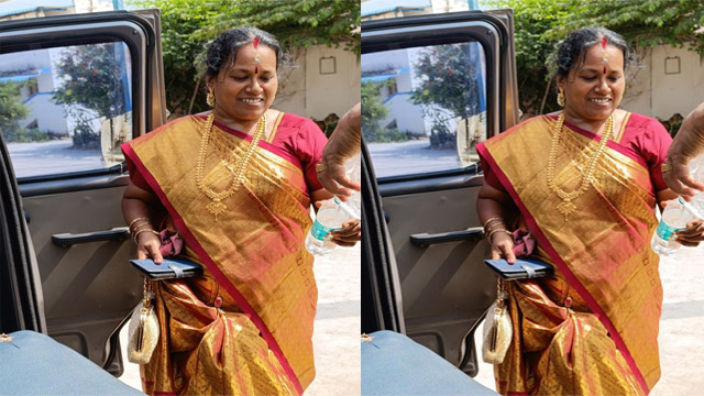 Thakur Amma Bathing And Son Secretly Recorded